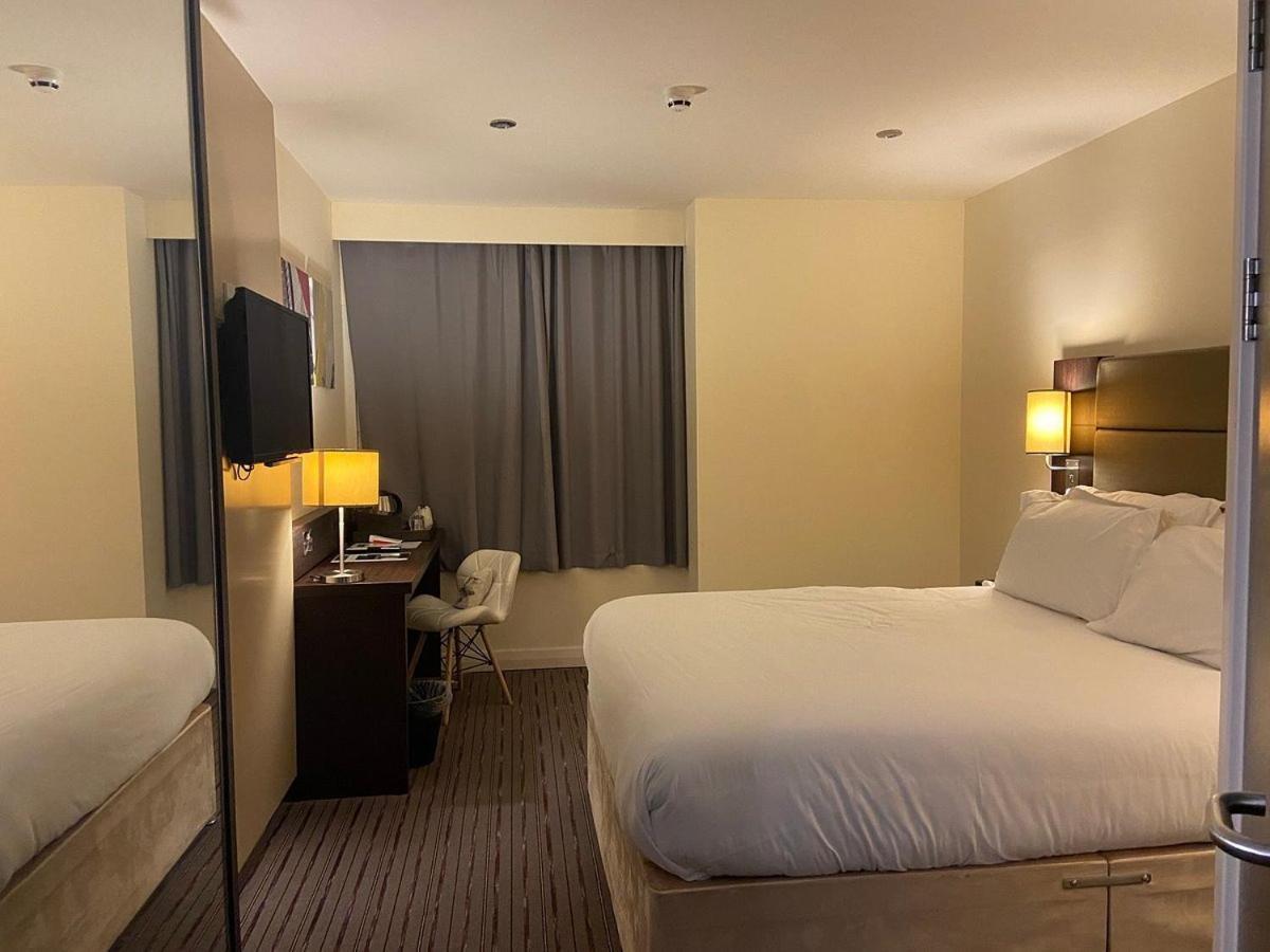 Silurian Hotel Newport نيوبورت المظهر الخارجي الصورة