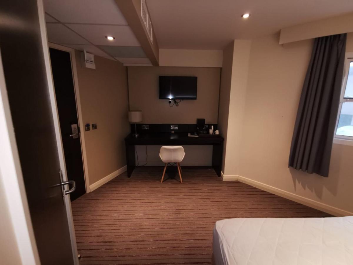 Silurian Hotel Newport نيوبورت المظهر الخارجي الصورة