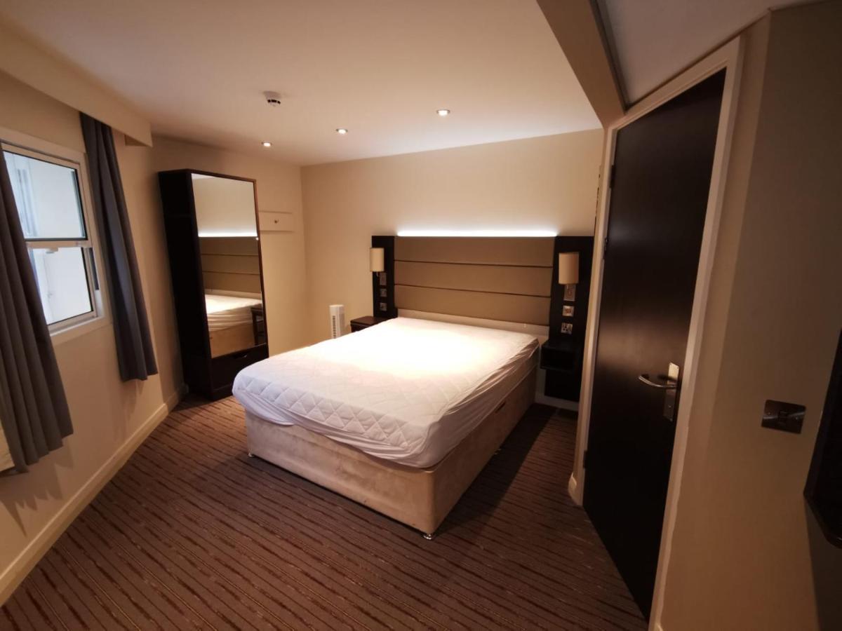 Silurian Hotel Newport نيوبورت المظهر الخارجي الصورة
