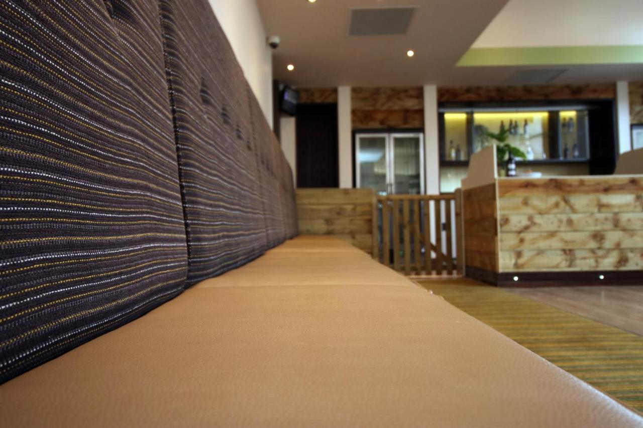 Silurian Hotel Newport نيوبورت المظهر الخارجي الصورة