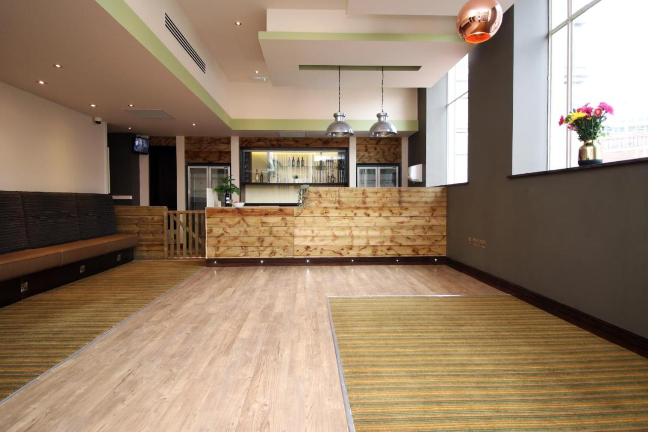 Silurian Hotel Newport نيوبورت المظهر الخارجي الصورة